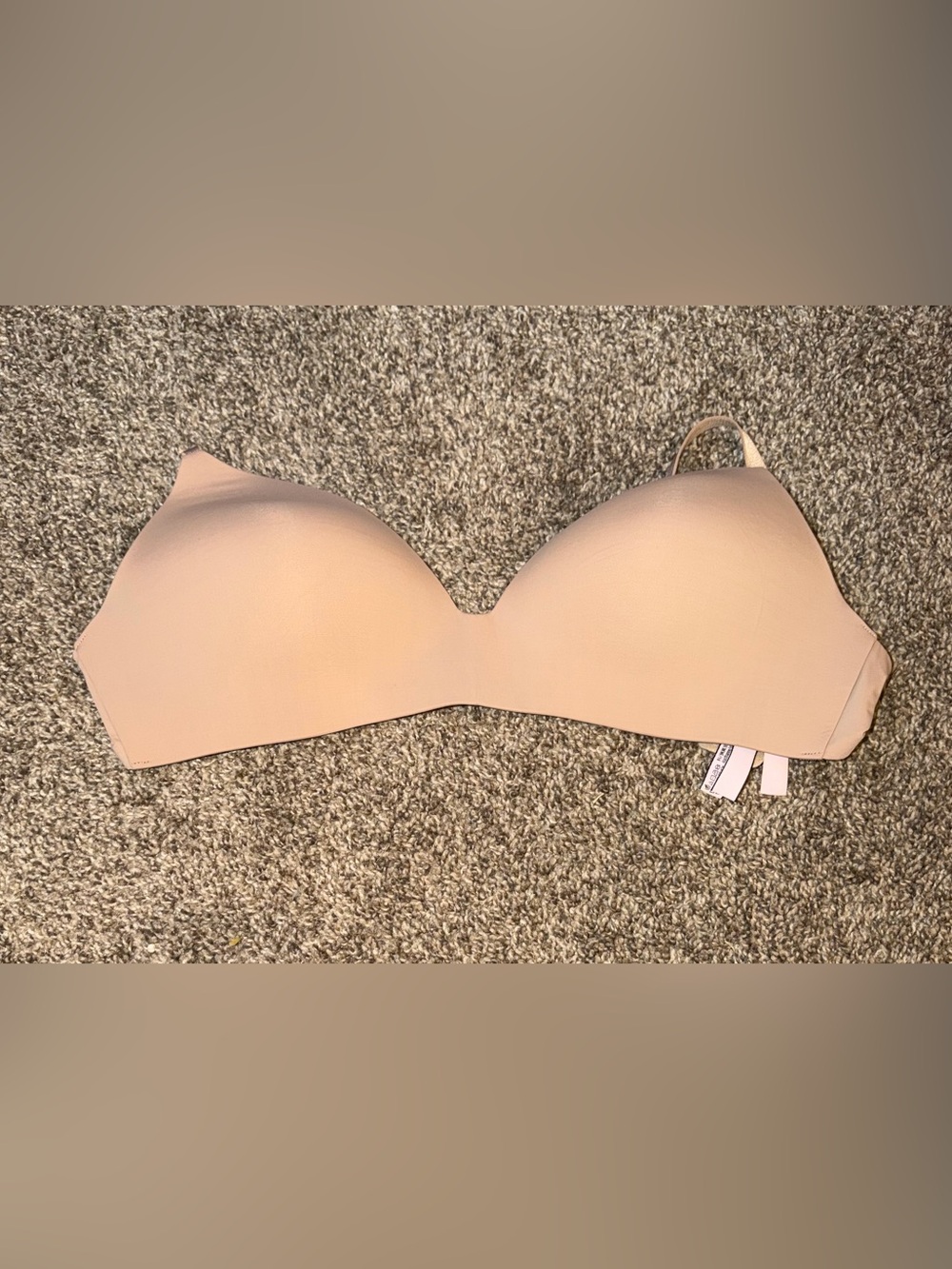 Victoria’s Secret T-Shirt Lightly Lined Wireless Bra 36D Beige